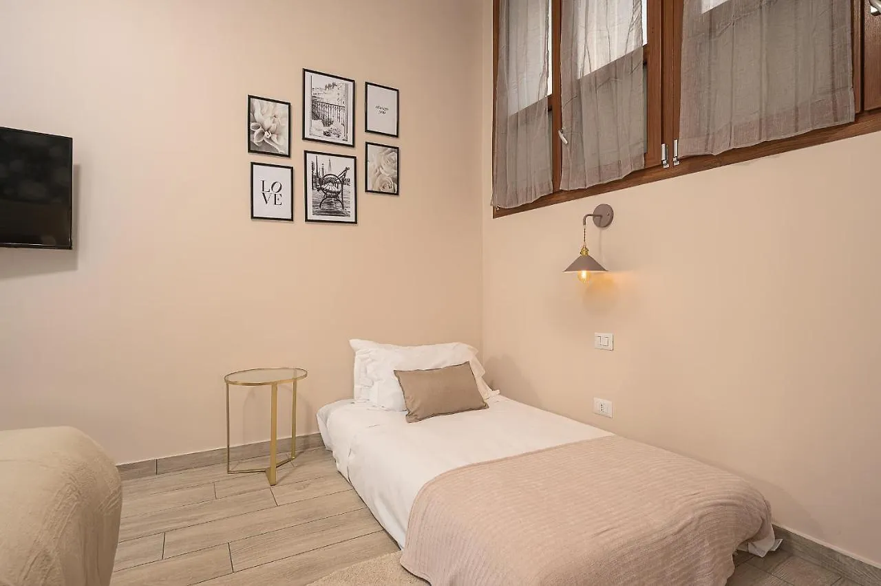 Hemeras Boutique Homes - Design Flat Near Metro Station Milaan